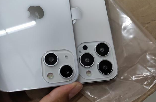河源苹果手机维修分享iPhone 13‌机模长什么样 