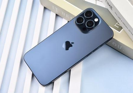 河源苹果维修点分享iPhone 15 Pro Max屏幕更换全新实操风险 